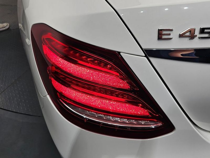 2020 Mercedes-Benz E-Class E450 4MATIC Exclusive photo 23
