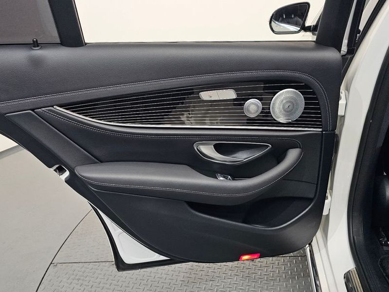 2020 Mercedes-Benz E-Class E450 4MATIC Exclusive photo 25