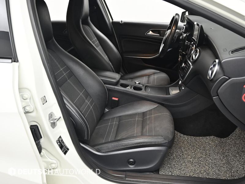 2015 Mercedes-Benz A-Class A180 CDI Night photo 10