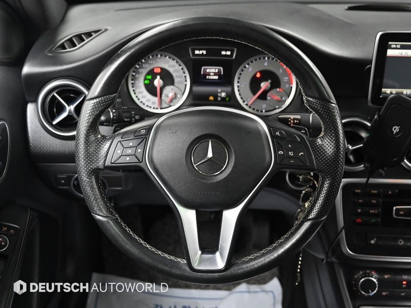 2015 Mercedes-Benz A-Class A180 CDI Night photo 13