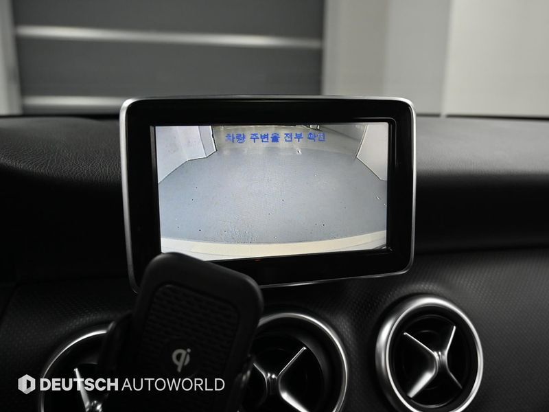 2015 Mercedes-Benz A-Class A180 CDI Night photo 15