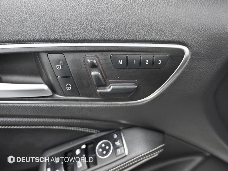 2015 Mercedes-Benz A-Class A180 CDI Night photo 16