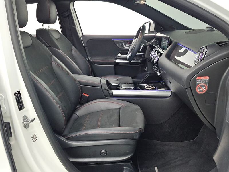 2021 Mercedes-Benz A-Class GLA250 4MATIC photo 26