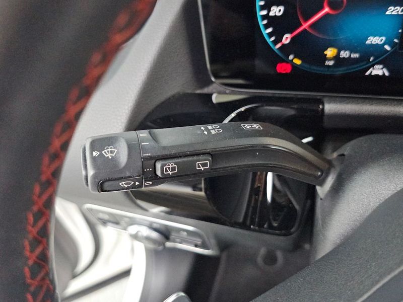 2021 Mercedes-Benz A-Class GLA250 4MATIC photo 30