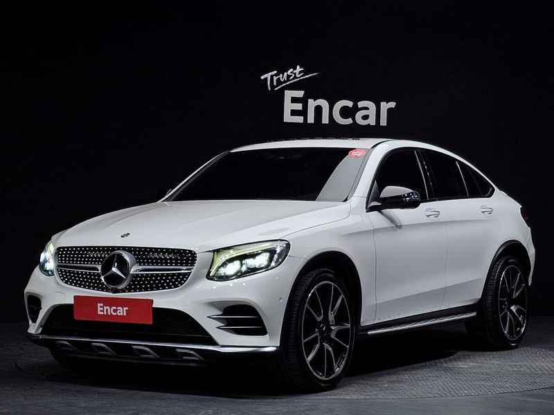 2018 Mercedes-Benz C-Class AMG GLC43 4MATIC Coupe photo 1
