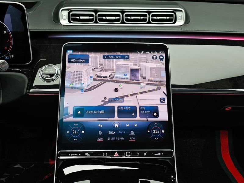2021 Mercedes-Benz S-Class S580L 4MATIC photo 14