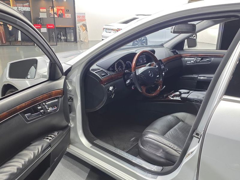 2012 Mercedes-Benz S-Class S350L BlueEFFICIENCY photo 10