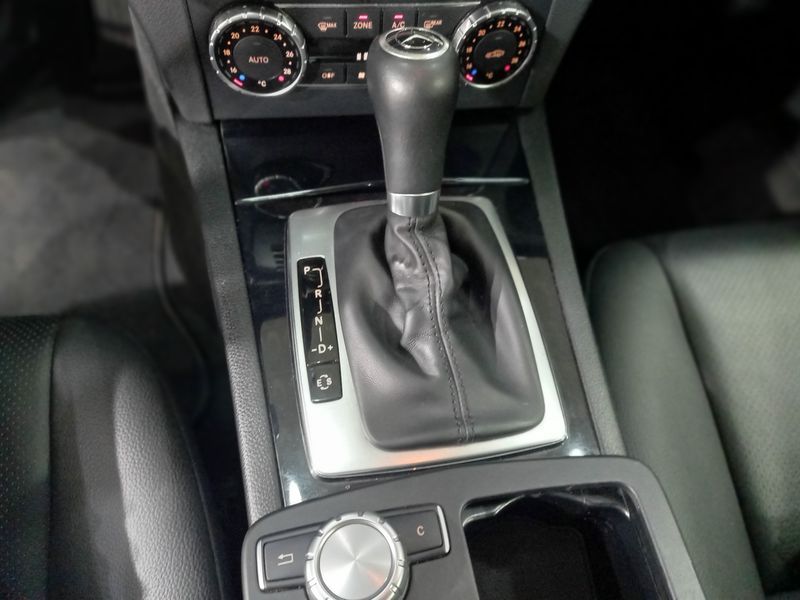 2013 Mercedes-Benz C-Class C200 CGI AVANTGARDE photo 14