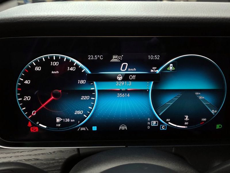 2022 Mercedes-Benz E-Class E250 Avantgarde photo 8