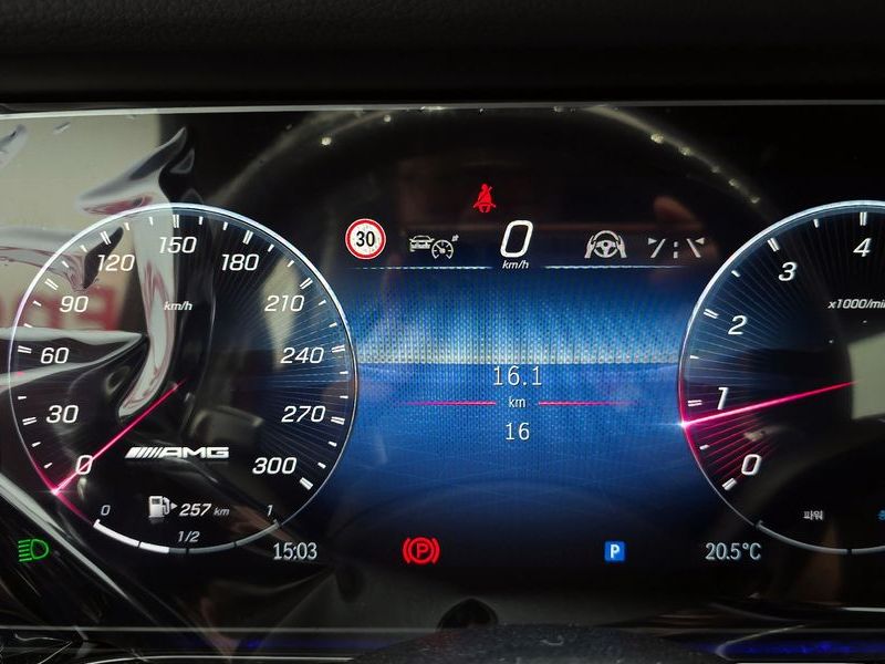 2026 Mercedes-Benz CLA AMG G63 photo 8