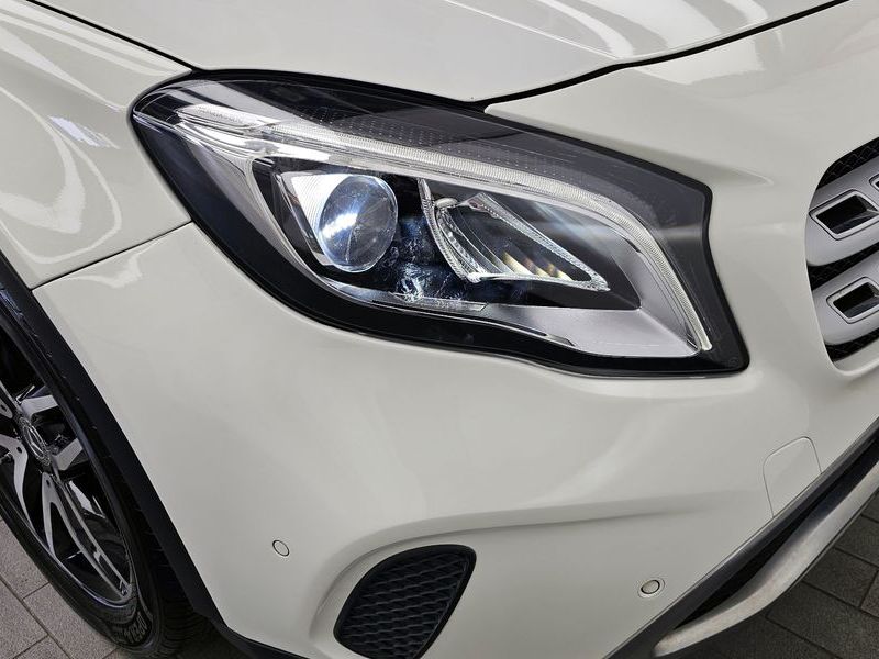 2018 Mercedes-Benz A-Class GLA220 Premium photo 22