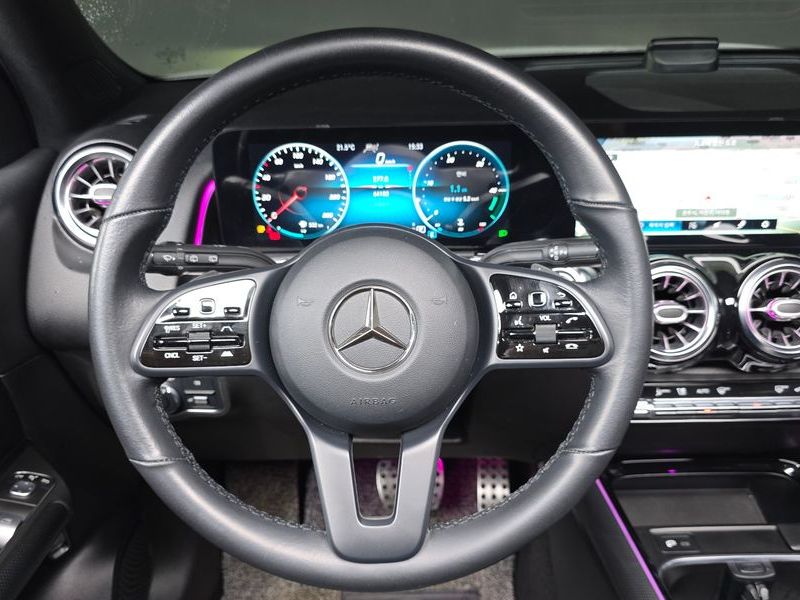 2021 Mercedes-Benz B-Class GLB200 d photo 15