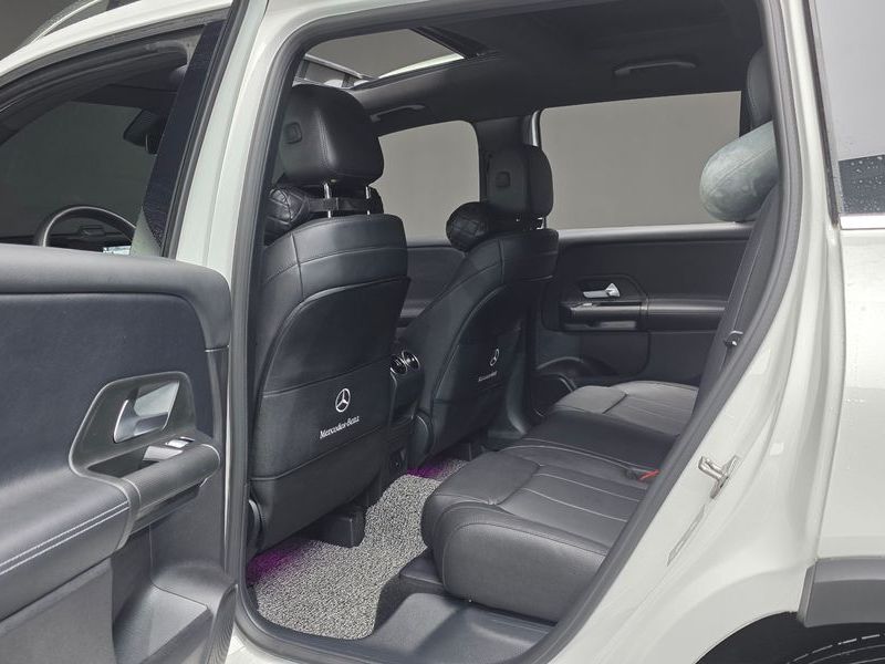 2021 Mercedes-Benz B-Class GLB200 d photo 18