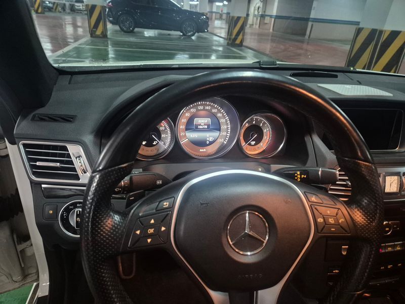 2014 Mercedes-Benz E-Class E200 Coupe photo 11