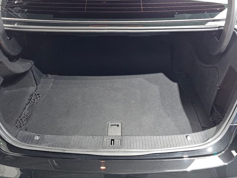 2014 Mercedes-Benz E-Class E220 CDI Avantgarde photo 17