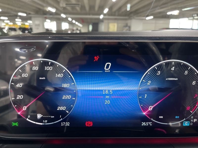 2026 Mercedes-Benz S-Class GLS450 4MATIC photo 10
