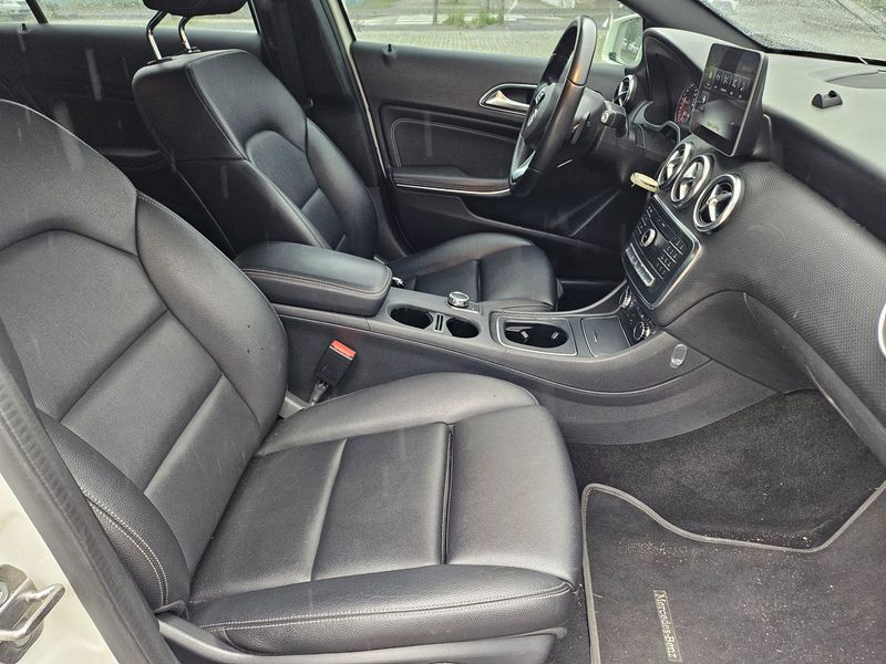 2018 Mercedes-Benz A-Class A200 photo 13