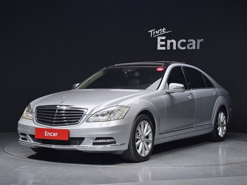 2013 Mercedes-Benz S-Class S350L BlueEFFICIENCY photo 1