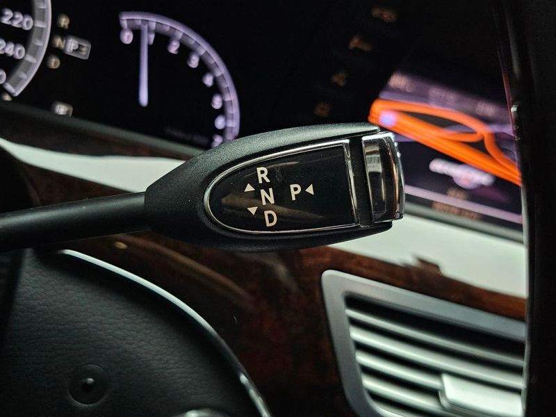 2013 Mercedes-Benz S-Class S350L BlueEFFICIENCY photo 9