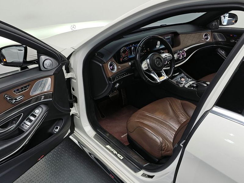 2018 Mercedes-Benz S-Class S63AMG 4MATIC+ Performance Edition photo 11