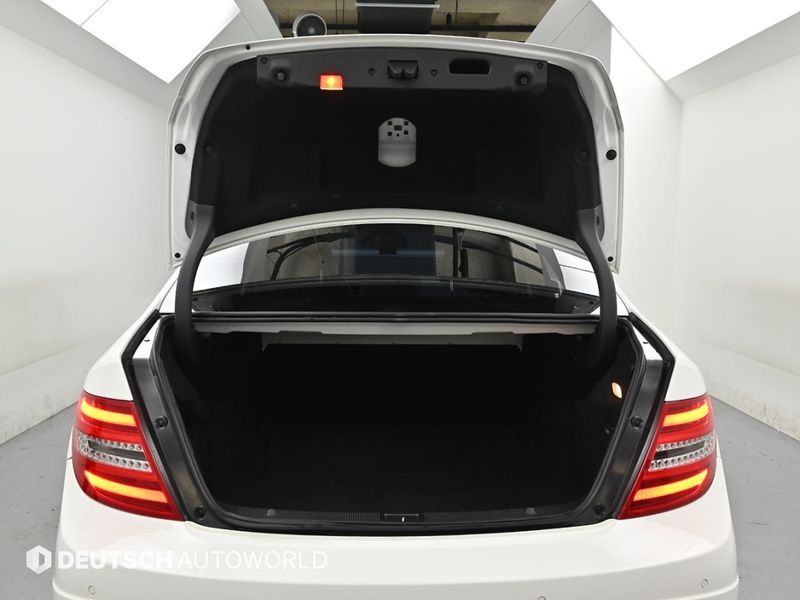 2013 Mercedes-Benz C-Class C220 CDI AVANTGARDE photo 19