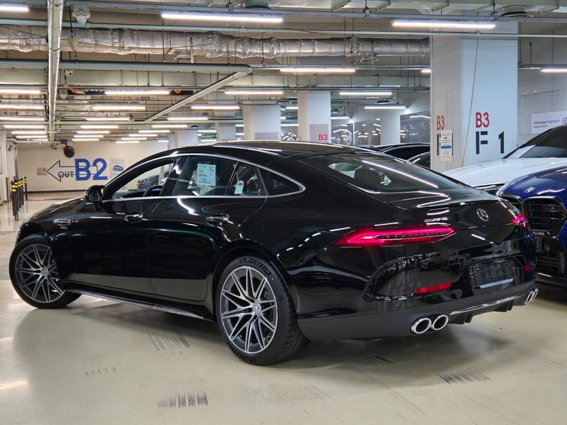 2026 Mercedes-Benz AMG GT 4Door 43 4MATIC+ photo 16