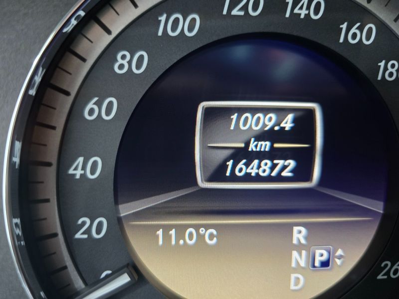 2012 Mercedes-Benz E-Class E300 Elegance photo 7
