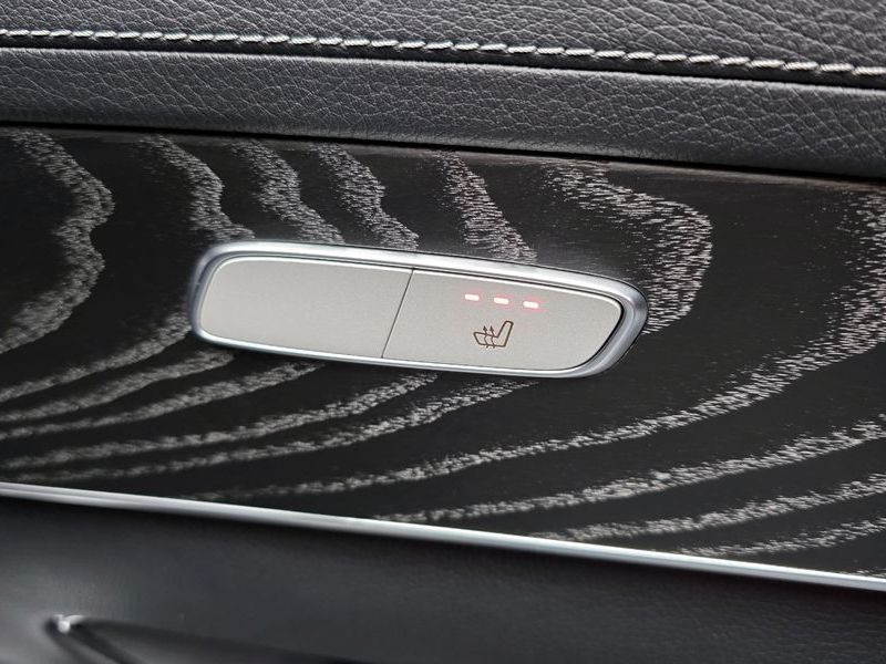 2023 Mercedes-Benz C-Class GLC300e 4MATIC Coupe photo 18