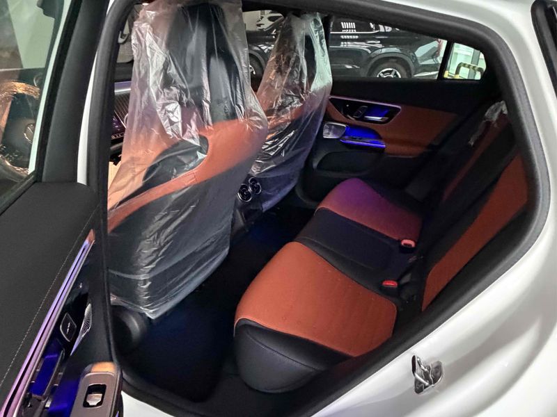 2026 Mercedes-Benz C-Class GLC300 4MATIC Coupe photo 8