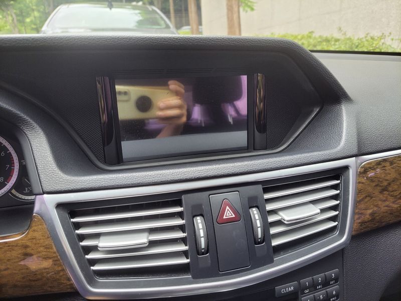 2013 Mercedes-Benz E-Class E200 CGI photo 8