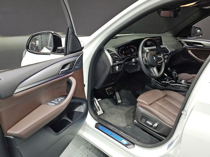 2021 BMW X3 xDrive 20i M sports Online Exclusive Edition photo 10