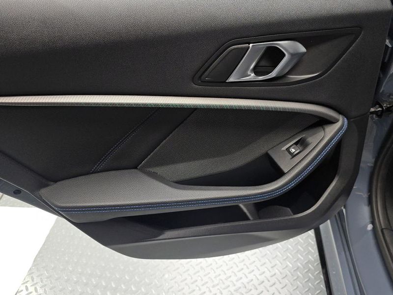2021 BMW 1 Series M135i xDrive First Edition photo 25
