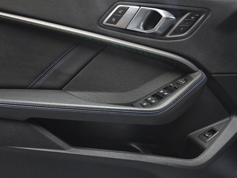 2021 BMW 1 Series M135i xDrive First Edition photo 30
