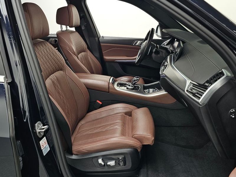 2023 BMW X5 xDrive 30d M Sport photo 11