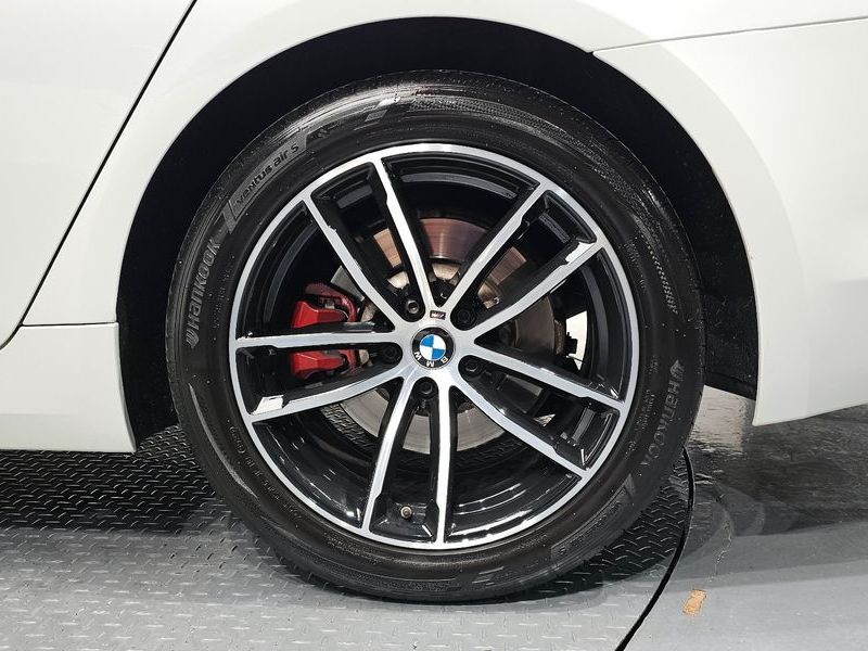 2019 BMW 5 Series 530i Luxury Plus photo 21