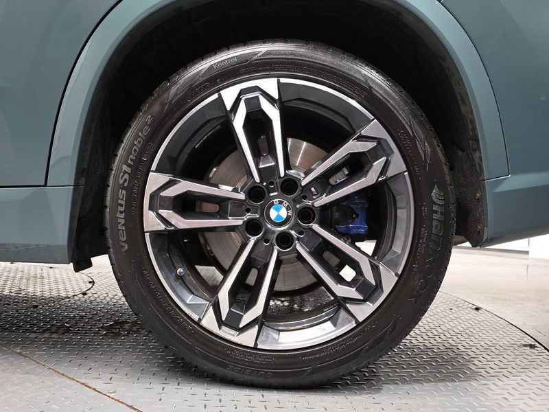 2024 BMW X1 M35i xDrive photo 21