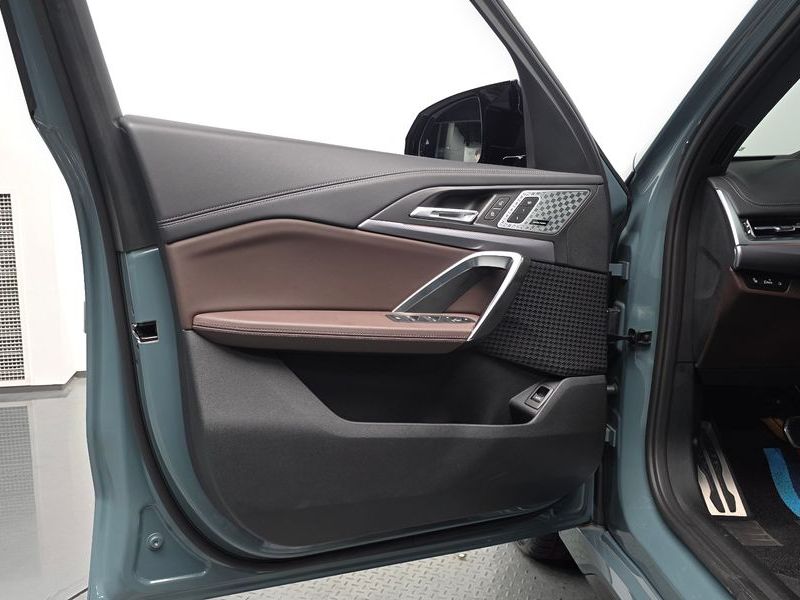 2024 BMW X1 M35i xDrive photo 24