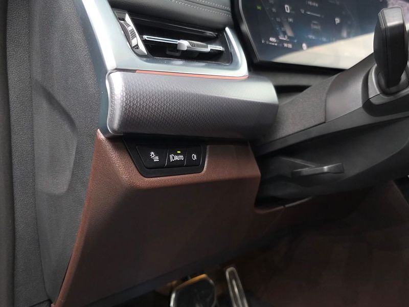 2024 BMW X1 M35i xDrive photo 29