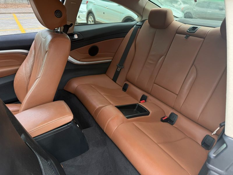 2014 BMW 4 Series 420d Luxury Coupe photo 10