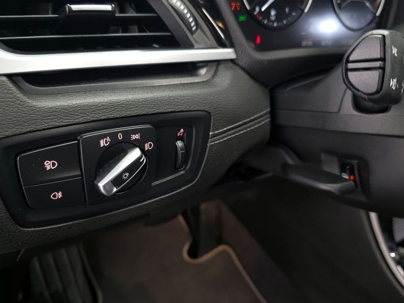 2022 BMW X2 xDrive20i Advantage photo 19