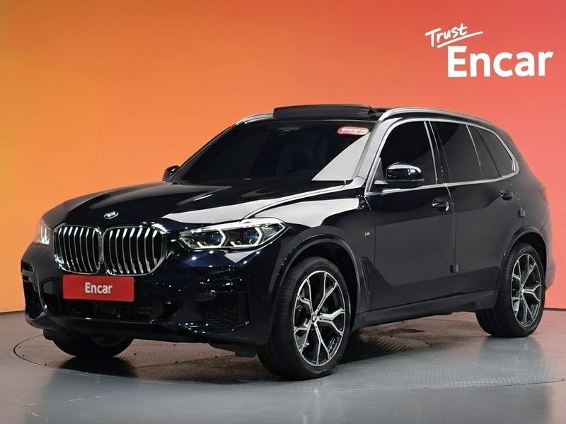 2022 BMW X5 xDrive 40i M Sport photo 1