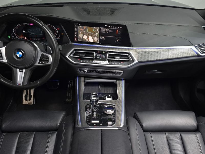 2022 BMW X5 xDrive 40i M Sport photo 7
