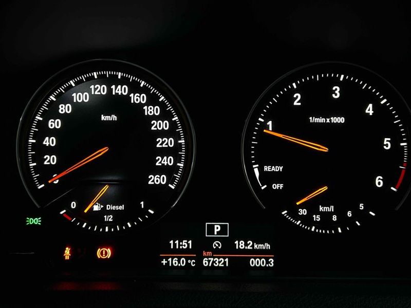 2018 BMW 1 Series 118d JOY 5DOOR photo 8