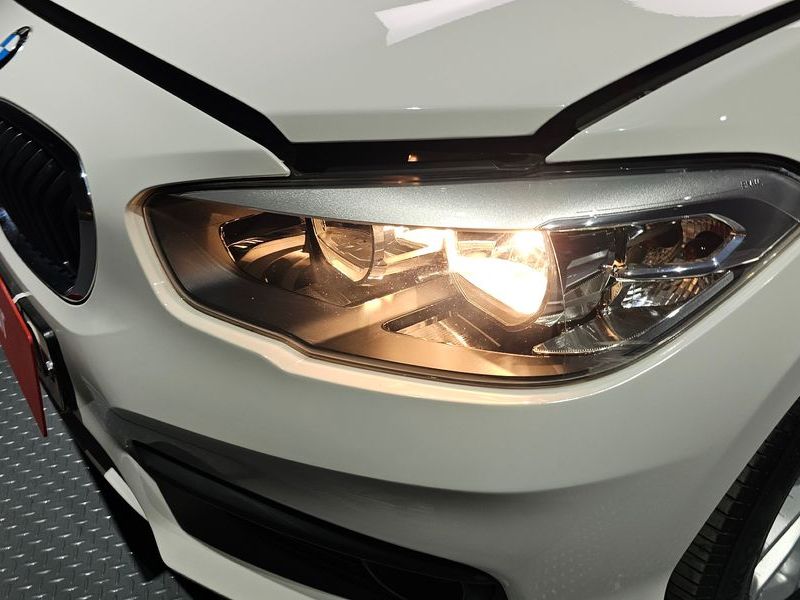 2018 BMW 1 Series 118d JOY 5DOOR photo 22