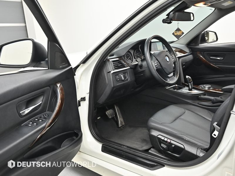 2014 BMW 3 Series 320d photo 11