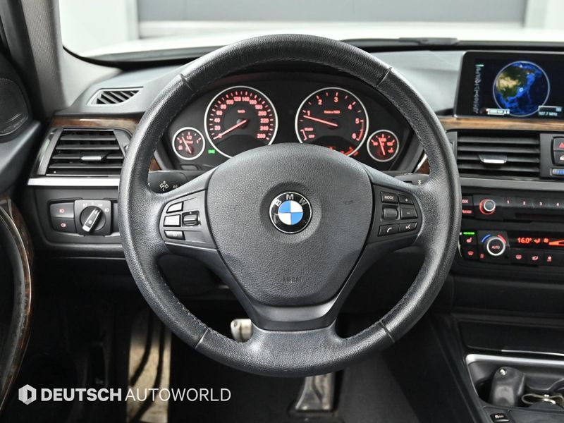 2014 BMW 3 Series 320d photo 13