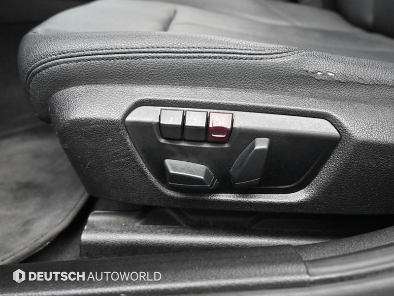 2014 BMW 3 Series 320d photo 16