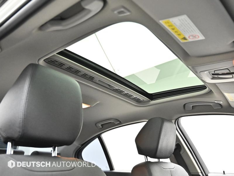 2014 BMW 3 Series 320d photo 18
