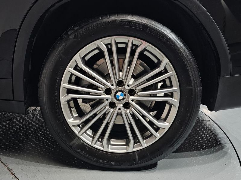 2021 BMW X3 xDrive 20i Luxury photo 21