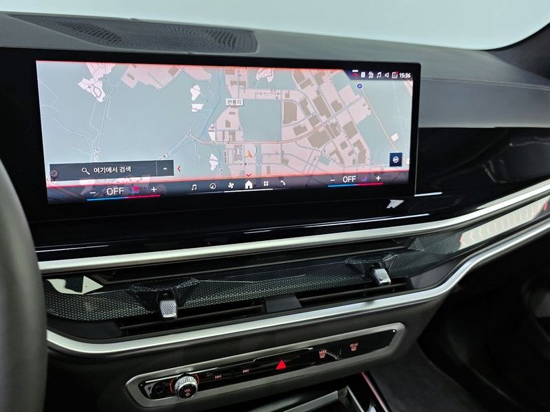 2024 BMW X7 xDrive 40i M Sport 6STR photo 15